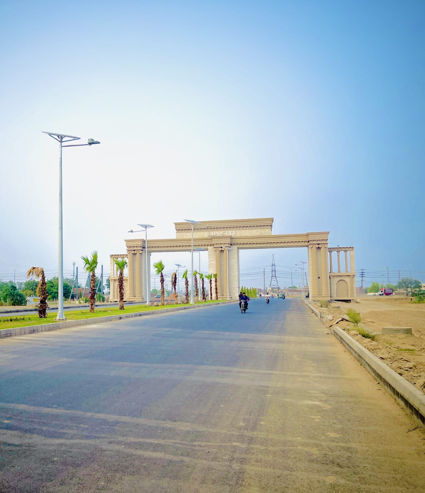 Q Block 5 Marla Plot Available