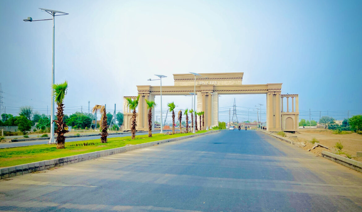 Best Time to Invest in LDA City Lahore Real Estate