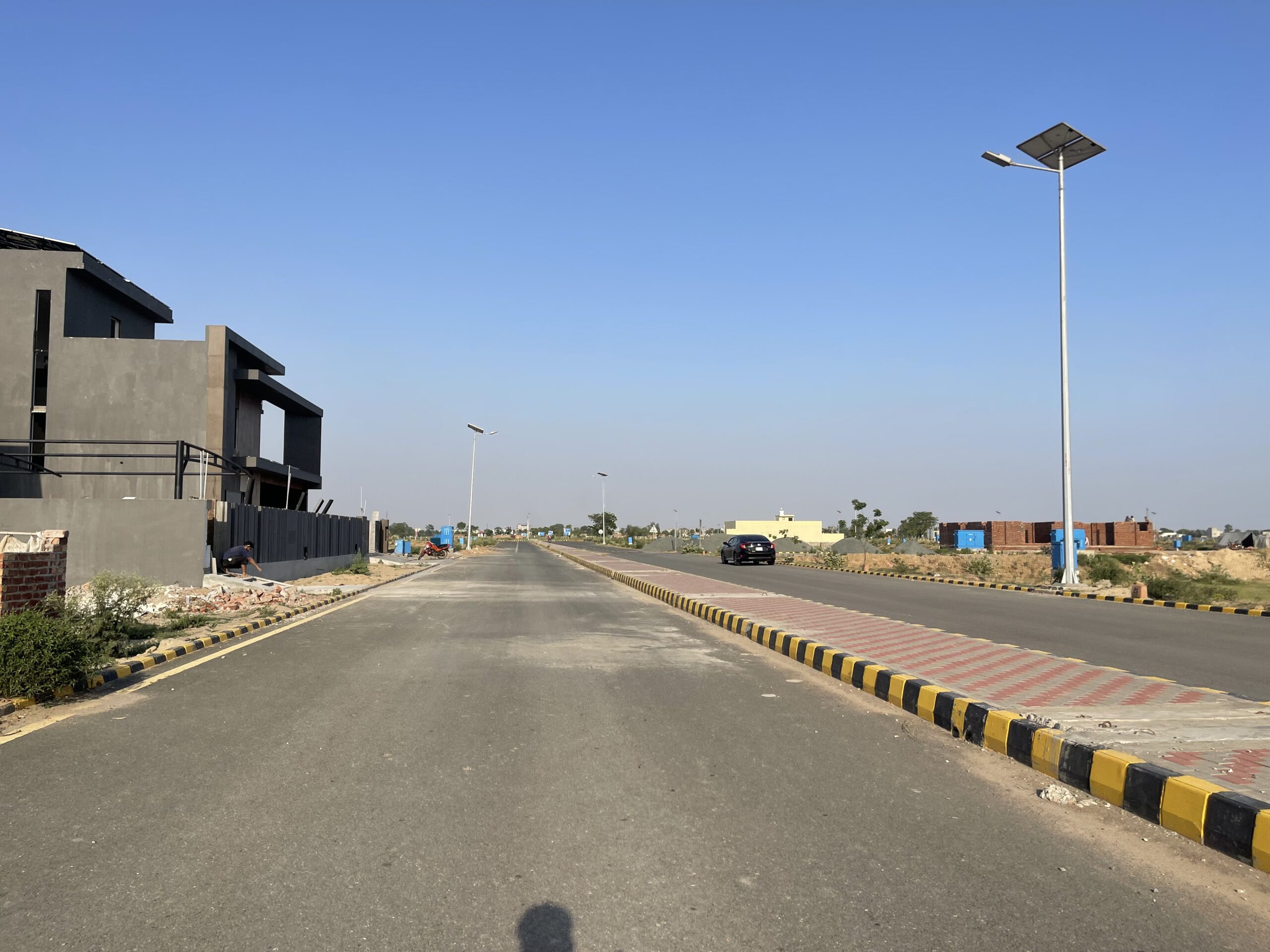 Prime Location 10 Marla 5th Ballot Plot for Sale in BB Block, LDA City Lahore